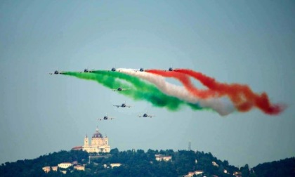 "Abbraccio Tricolore" per una ripartenza in sicurezza, lunedì su Torino