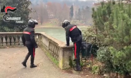 Torino: rapinato davanti a moglie e figli, due arresti