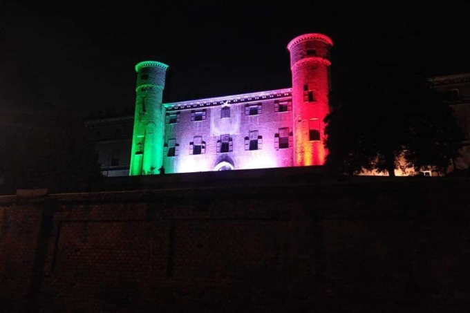 Moncalieri, stasera il Castello Reale diventa tricolore