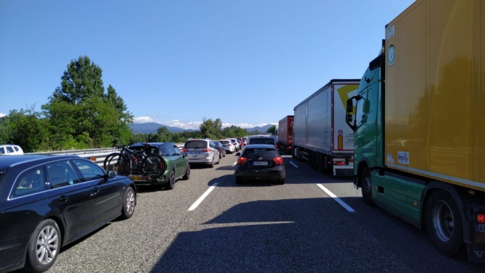 Ovada: lunghe code in direzione Genova sulla A26