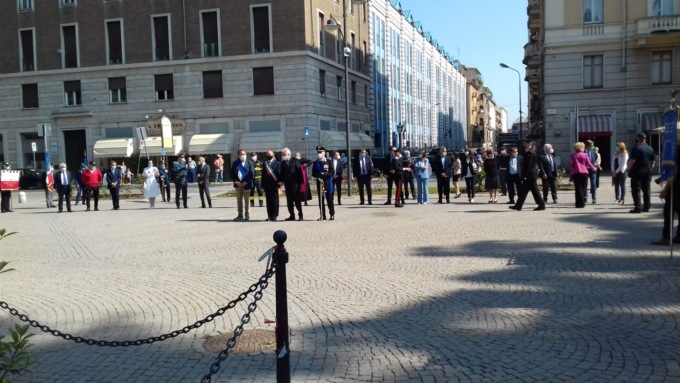Alessandria: deposta la corona di alloro per la Festa della Repubblica