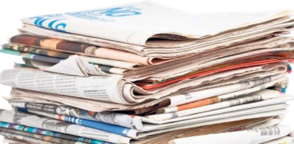 Al bar tornano giornali e carte da gioco