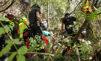 Avegno: Vigili del Fuoco soccorrono uomo disperso nel bosco