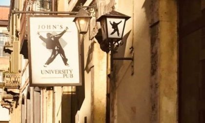 John's Pub bloccato dal Dpcm, ma non apre di giorno per non danneggiare gli altri locali