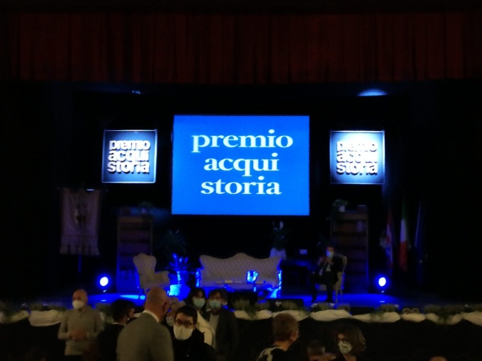 La cerimonia di premiazione della 53ª edizione del Premio Acqui Storia