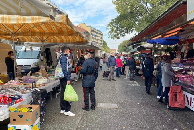 Torino: controlli nei mercati di Mirafiori e Pozzo Strada