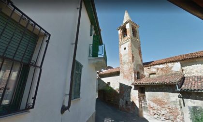 Crollato un campanile in pieno centro storico in provincia di Alessandria