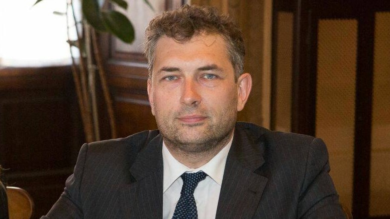 Il toccante post dell’assessore Borasio positivo: “Panico e terrore negli occhi”