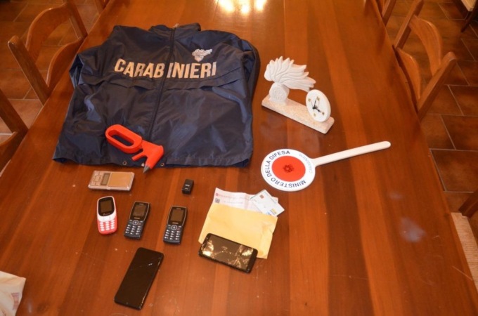 Ricattavano e pestavano i clienti: fermata banda di spacciatori ad Alessandria