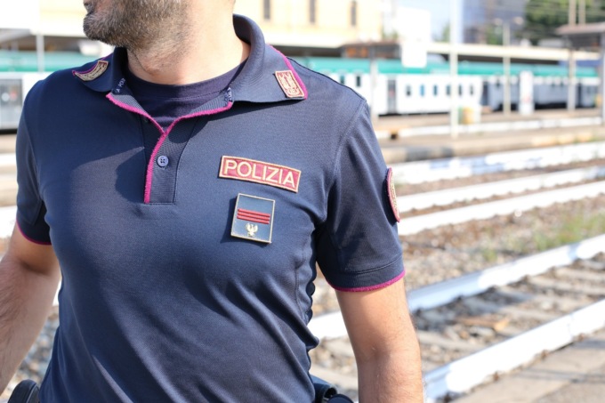 Genova: si rivolge alla polizia ferroviaria ma non sa di essere ricercato, arrestato