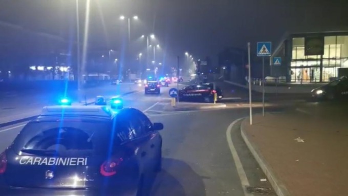 Torino: clienti morosi costretti a spacciare, 4 arresti