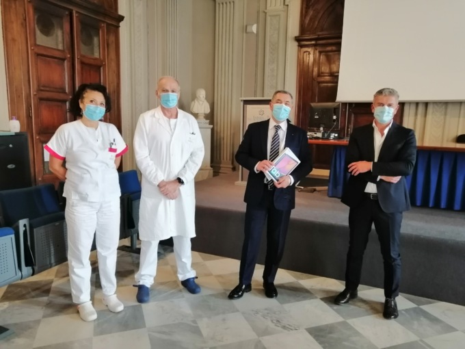 Alessandria, donato tablet per avvicinare pazienti e familiari in Geriatria