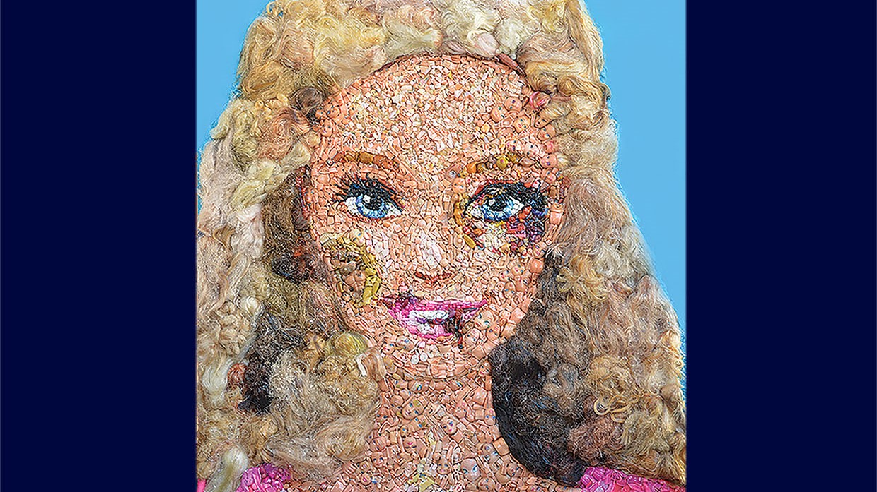 Beaten Barbie: l’opera d’arte simbolo della sensibilizzazione contro la violenza sulle donne