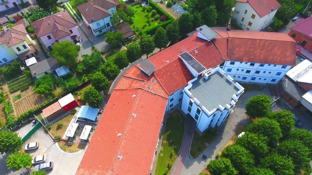 Focolaio Rsa “Don Beniamino” Novi Ligure, l’Asl interviene trasferendo 17 pazienti positivi
