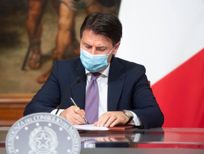 Quasi tutta Italia torna a tingersi di giallo, in attesa di un nuovo Dpcm