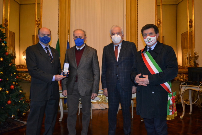 Alessandria, in Prefettura consegnata Medaglia d’Onore a famigliari di Giovanni Poma