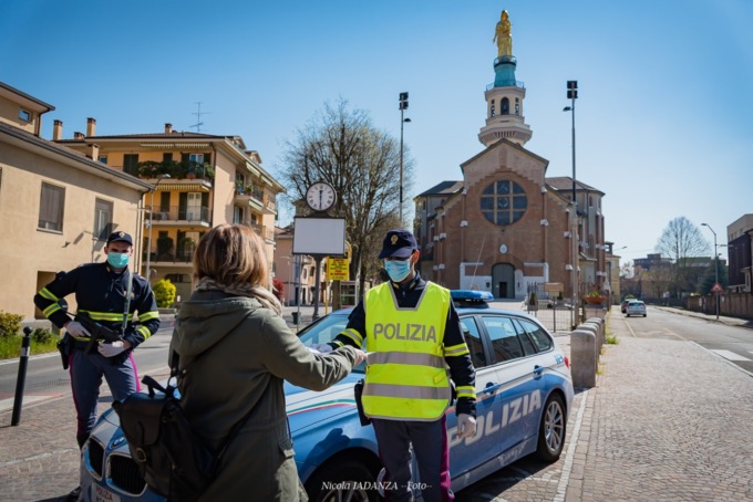 Circolavano in Italia con patenti false, denunciati dalla Polstrada di Ovada