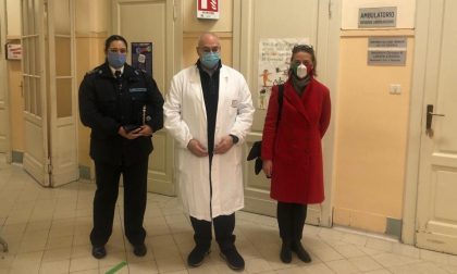 Ospedale Infantile, doni dell’Epifania dalla Polizia Penitenziaria