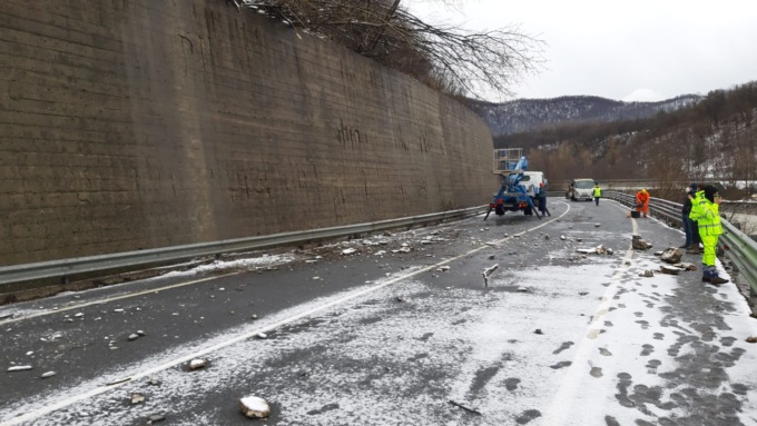 Liguria, viabilità: riapertura della SS 586 a Borzanasca in serata