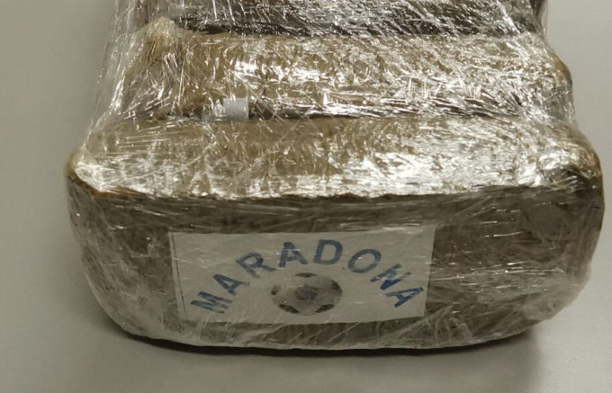 Genova: hashish “Maradona” e cocaina pura, arrestati tre spacciatori