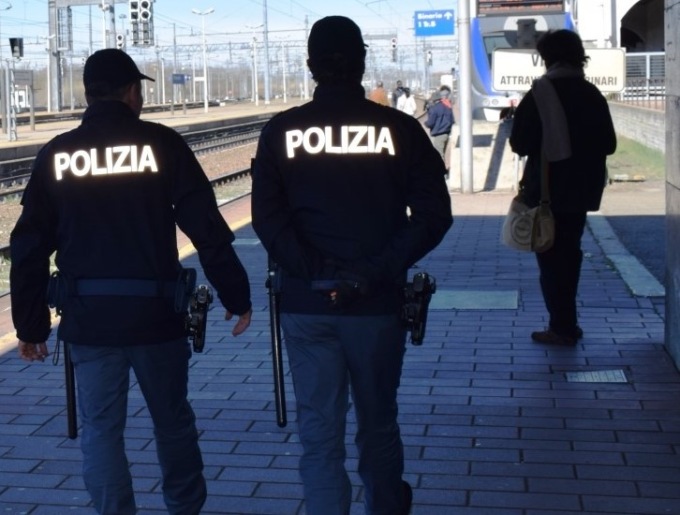 Alessandria: dice di essere stato avvelenato, denunciato per procurato allarme