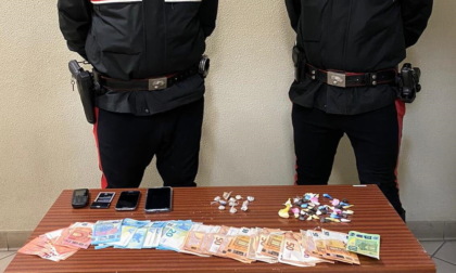 Tortona: non rispetta l’alt e la fuga finisce con un incidente, arrestato 26enne