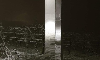 Trovato monolite d’acciaio nelle vigne di Sala Monferrato