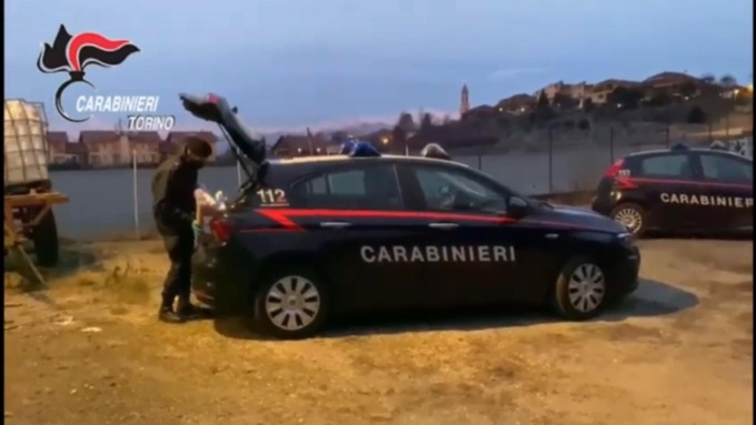 Torino: volantini contro i parlamentari del Movimento 5 Stelle, denunciato