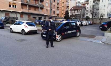 Torino, Carabinieri arrestano rapinatore su treno Fossano-Torino