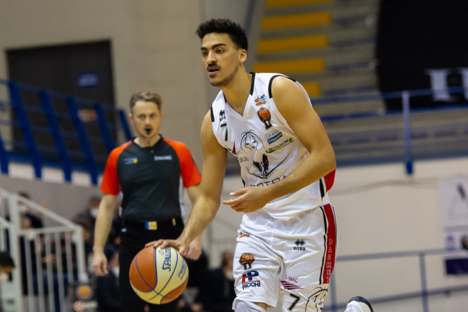Derthona-Mantova: bianconeri sconfitti nonostante una grande rimonta