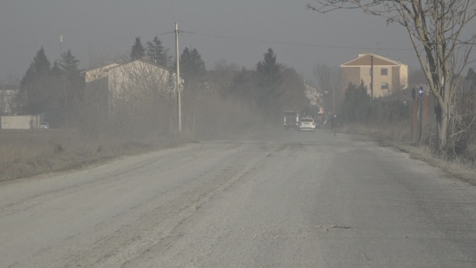 Spinetta Marengo: nubi di polvere in via Bolla