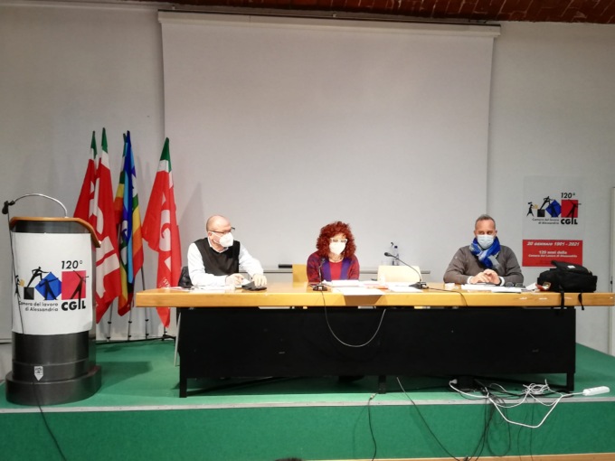 Metalmeccanici, firmato il nuovo CCNL: adeguamento professionale e scadenza a giugno 2024