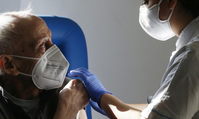 In Piemonte cominciano a scarseggiare i vaccini, ecco quanti ne rimangono nei frigoriferi