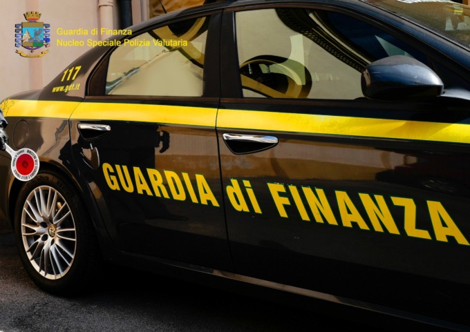 Gdf Alessandria, finanziere libero dal servizio salva un anziano colpito da un malore