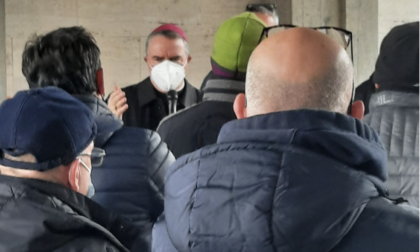 Cerutti: vescovo di Casale a pranzo con i dipendenti