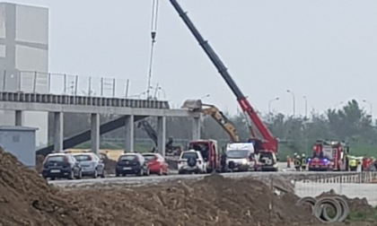 Incidente al cantiere Amazon ad Alessandria: un morto e cinque feriti, lunedì sciopero