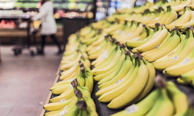 A Pasqua e Pasquetta supermercati chiusi e seconde case vietate