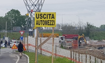 Incidente cantiere Amazon, M5S: "Inaccettabile morire in cantiere nel 2021"