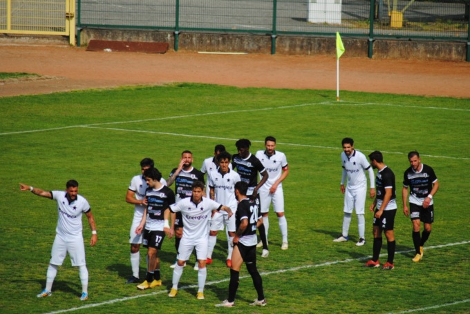 Serie D: il derby è del Casale, un gol di Poesio condanna il Derthona