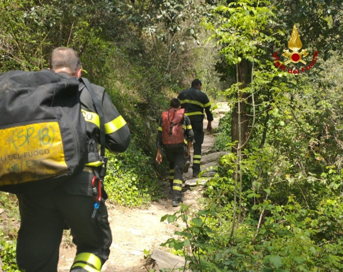 Soccorsi due escursionisti dai Vigili del Fuoco di Genova