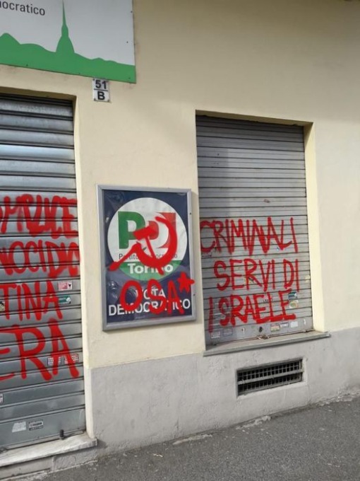 Torino, scritte pro-Palestina davanti a sede Pd
