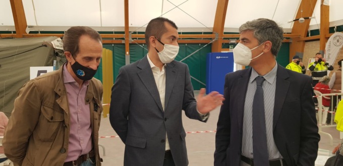 Castellazzo Bormida: l’assessore regionale Gabusi in visita al centro vaccinale
