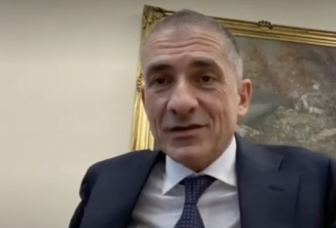 Peste suina: il Sottosegretario Costa riceve la delega per gestire l’emergenza