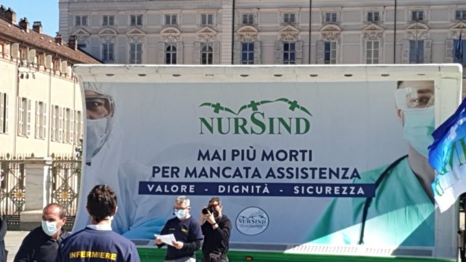 NurSind Piemonte, infermieri di nuovo in piazza: “Mai più morti per mancata assistenza”