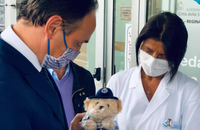 Tragedia del Mottarone: Presidente del Piemonte Cirio visita il piccolo Eytan al Regina Margherita di Torino