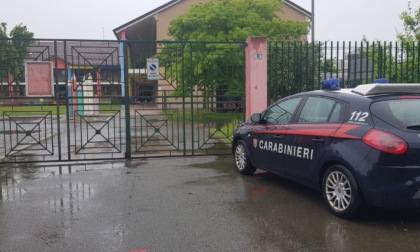 Furto nella notte alla scuola Caduti per la Libertà ad Alessandria
