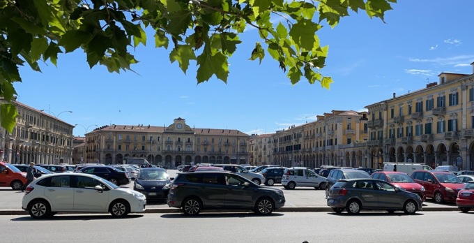 Alessandria: le aree in cui è obbligatorio indossare la mascherina all’aperto