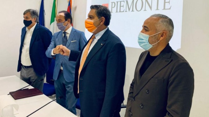 Come funzionerà l’accordo tra Piemonte e Liguria per vaccinare i vacanzieri