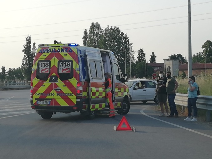 Alessandria, incidente in strada Casalcermelli all’incrocio con tangenziale