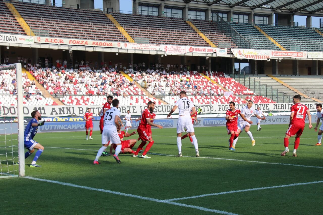 Finale Playoff Serie C, Padova – Alessandria è 0 a 0: tutto rimandato al Mocagatta